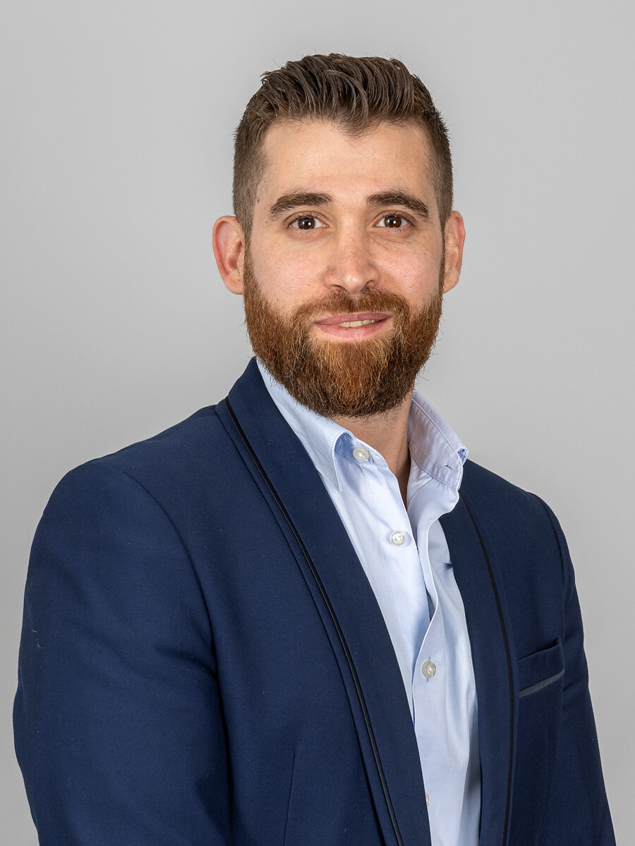 Yanni Louka